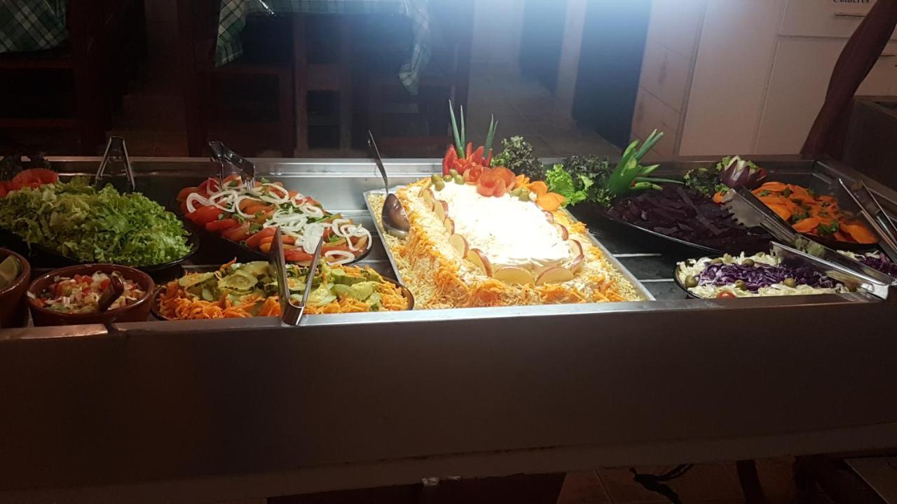 Hotel Ferreira Апаресида Екстериор снимка